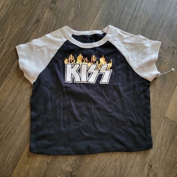 David Lerner Tops - NWOT Kiss David Lerner Crop Top Size M